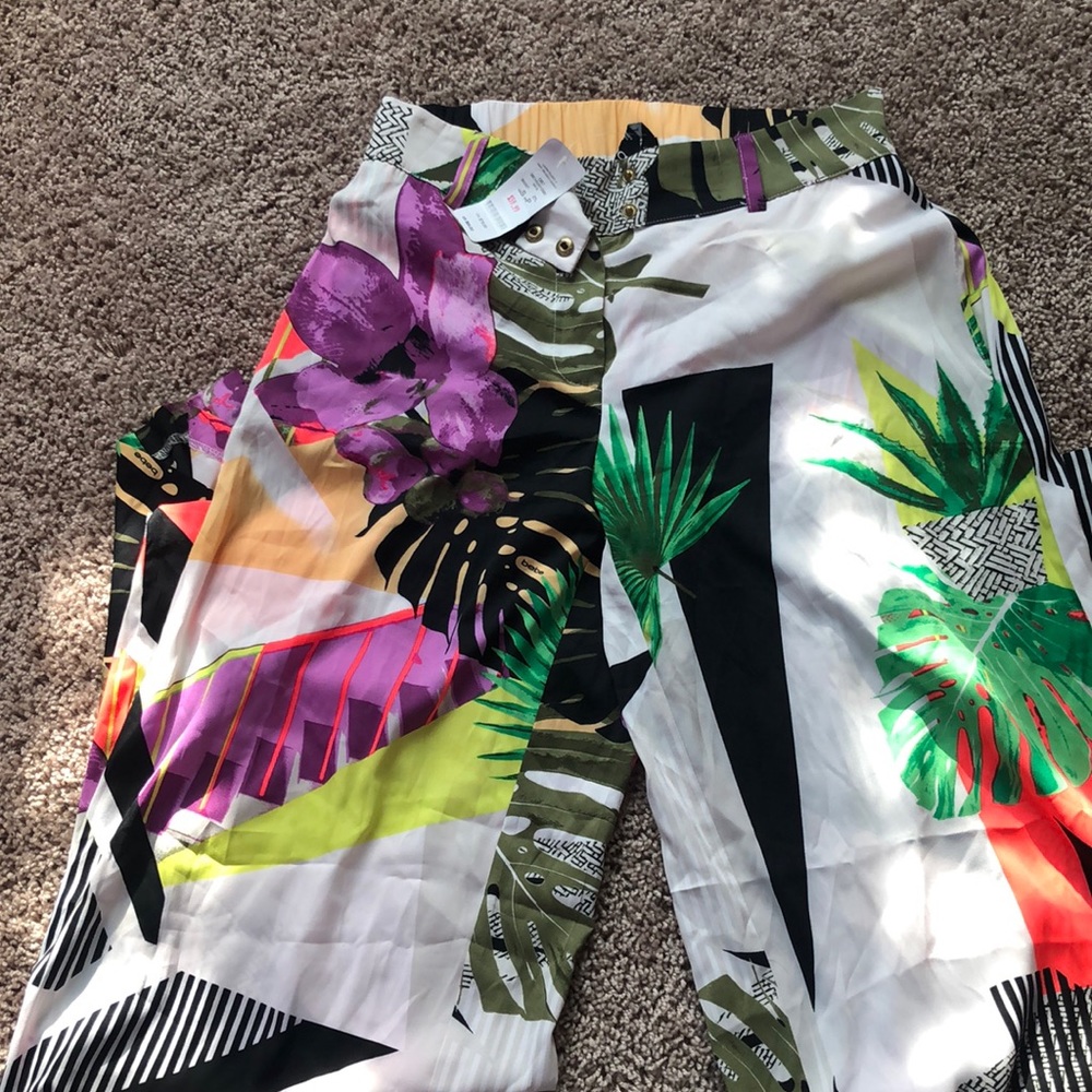 Printed Bebe Palazzo pants!!!